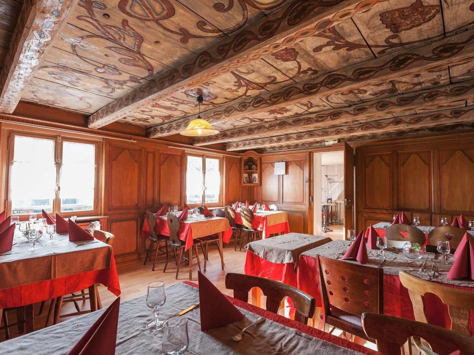 Hotel Restaurant Au Cygne Eschau Exterior photo